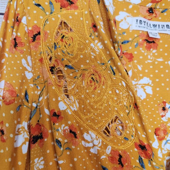 Idyllwind by Miranda Lambert Floral Flare Sleeve Blouse Size XS/TP Button Front - Picture 5 of 16